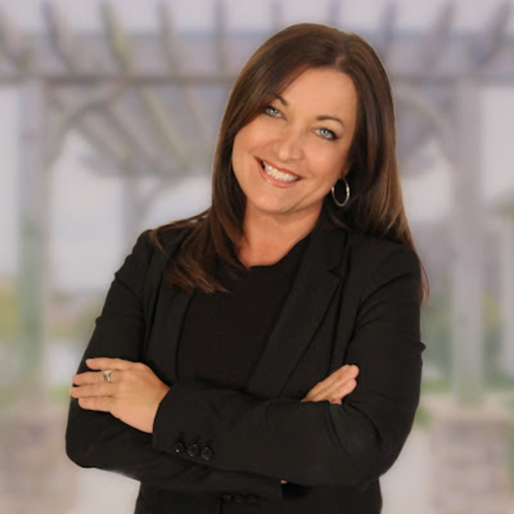 Meet your Posher, Debi